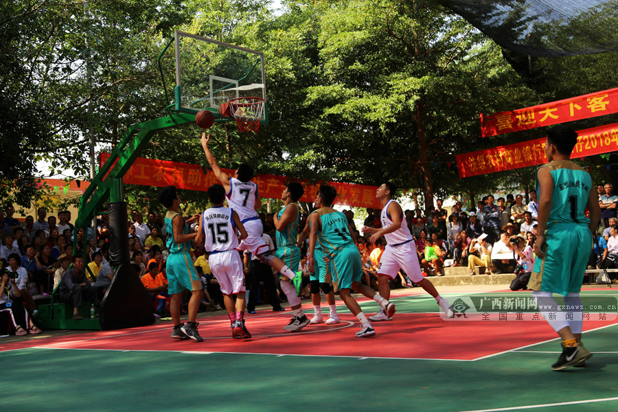 都体：尤文对洛博特卡感兴趣，但他更愿意接受来自国外的报价