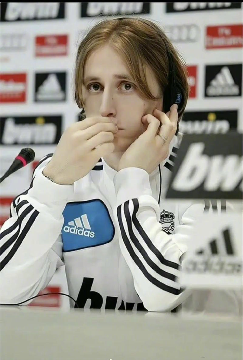 美博主晒快船训练原声：卢指导表示“去XX的保罗”